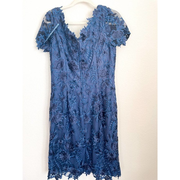 La Femme Midnight Blue Lace Midi Dress - Picture 6 of 14